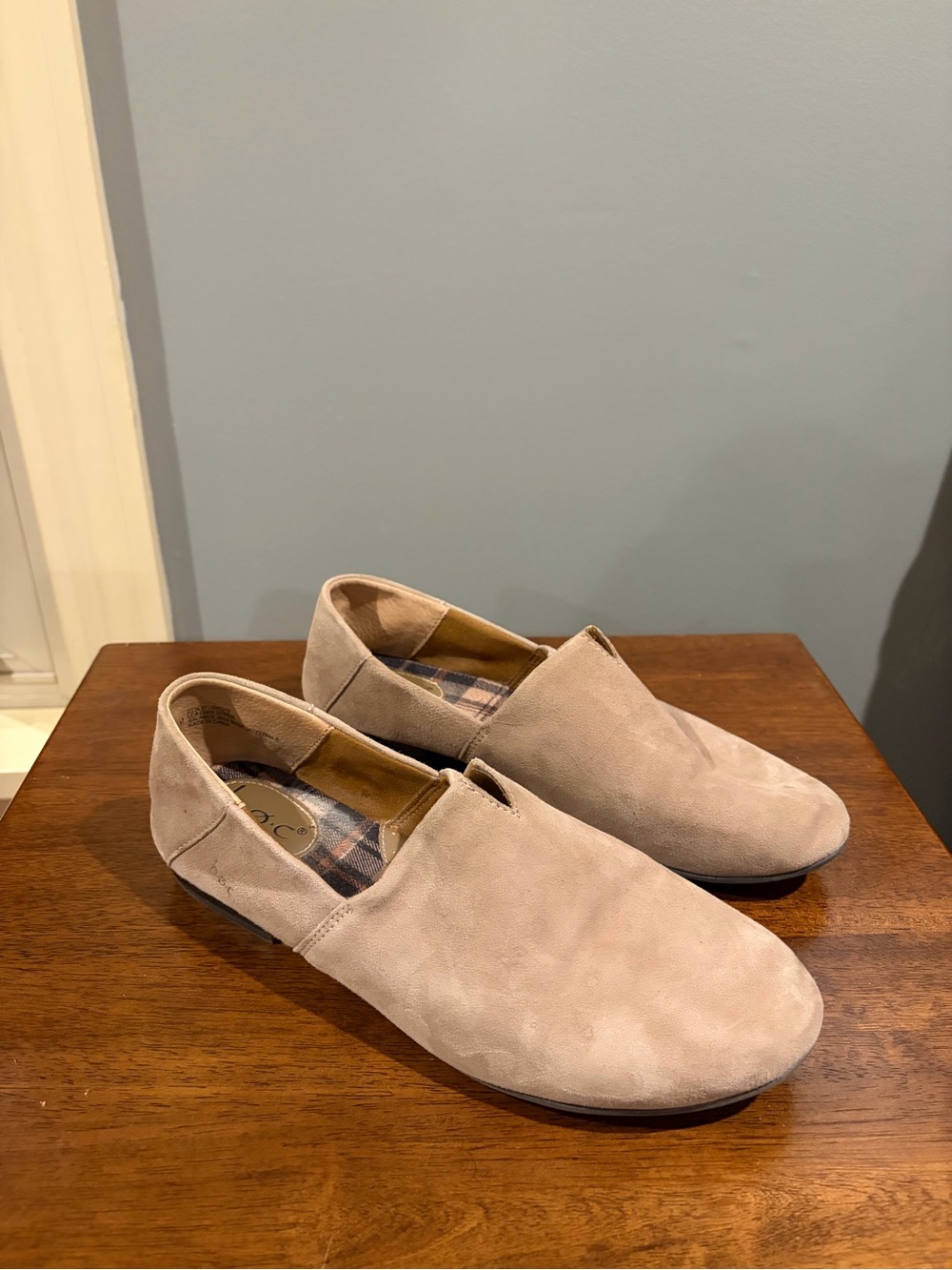BOC tan loafers